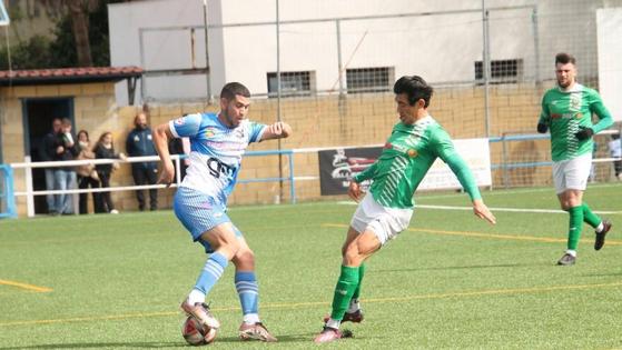 Reparto de puntos entre el Arroyo CP y el Racing Valverdeño