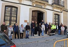 Arroyo de la Luz guarda un minuto de silencio en el aniversario del 11-M