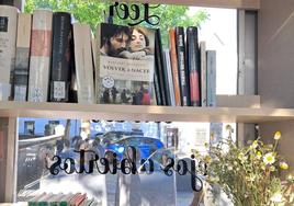 Varios usuarios han aportado libros con los que han ampliado el fondo bibliográfico de las bibliocabinas.