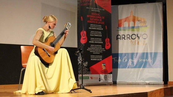 Julia Trintschuk en concierto en Arroyo de la Luz