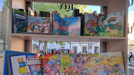 Crece el catálogo de la bibliocabina
