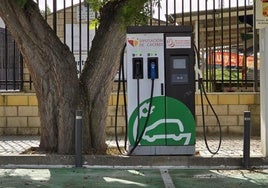 Punto de recarga de Arroyo de la Luz.