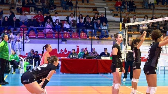 El Extremadura Arroyo no concreta sus ventajas y pierde 0-3 ante CV Aguere