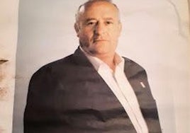 Cartel de las elecciones de Arroyo de la Luz de 1995, últimas elecciones en las que se presentó a la alcaldía.