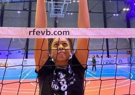 No hay dos sin tres y Juliana Sandes ya es la máxima bloqueadora de toda la SF2