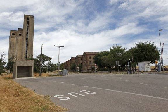 La Estación Arroyo-Malpartida denuncia que sigue incomunicada en autobús con la capital