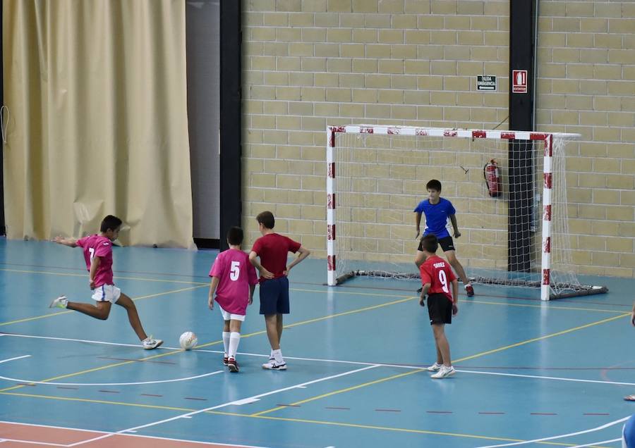 Durante un partido en el Pabellón Polideportivo Municipal. 