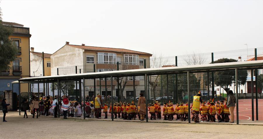 El CEIP Nuestra Señora de la Luz marca el inicio del Carnaval en Arroyo De La Luz