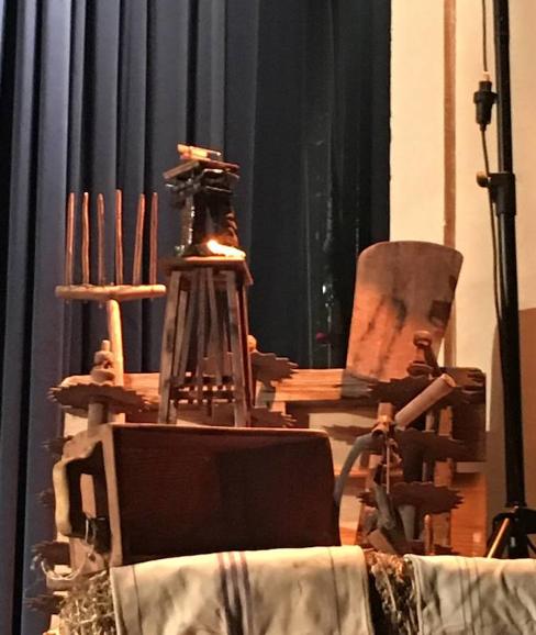 Imagen del trillo entregado como trofeo al ganador del concurso 