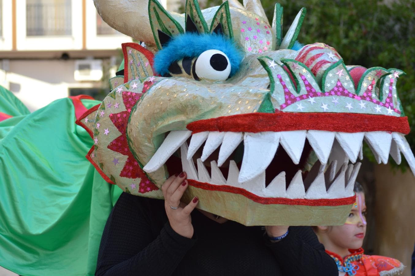 Cinco comparsas participaron en el concurso de este año y 'Las Salamandras' se alzó con el primer premio