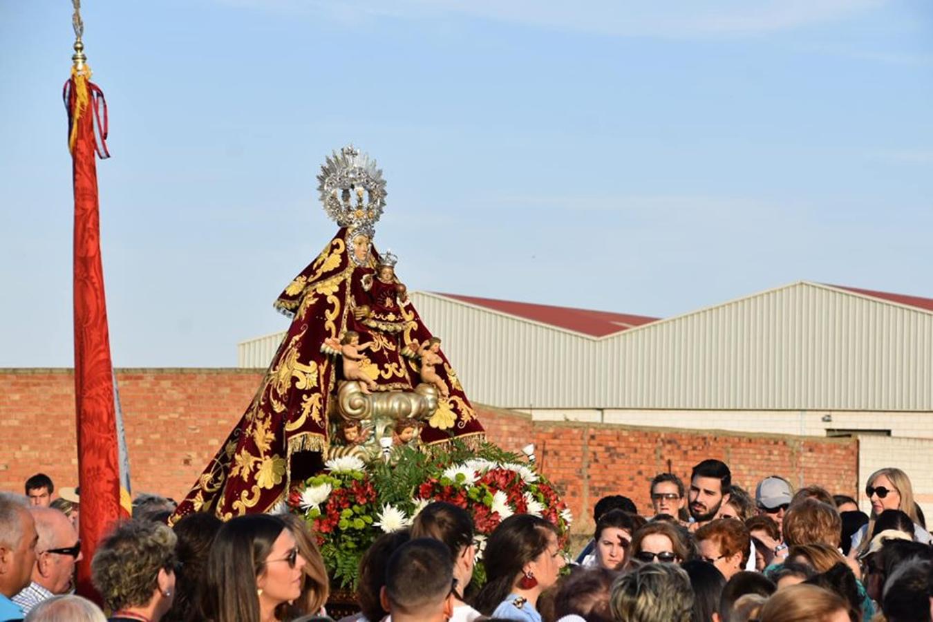 El pueblo de Campanario despidió a su Patrona, que tras 37 días en la parroquia, regresó el domingo 2 de junio a su ermita FOTOS: A. C.