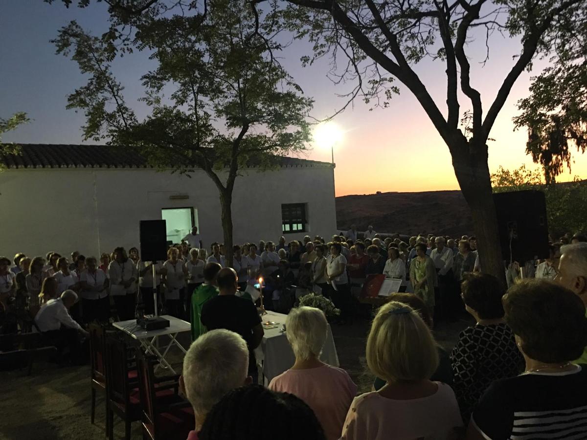 Celebración del 64 aniversario de la Coronación de la Virgen.