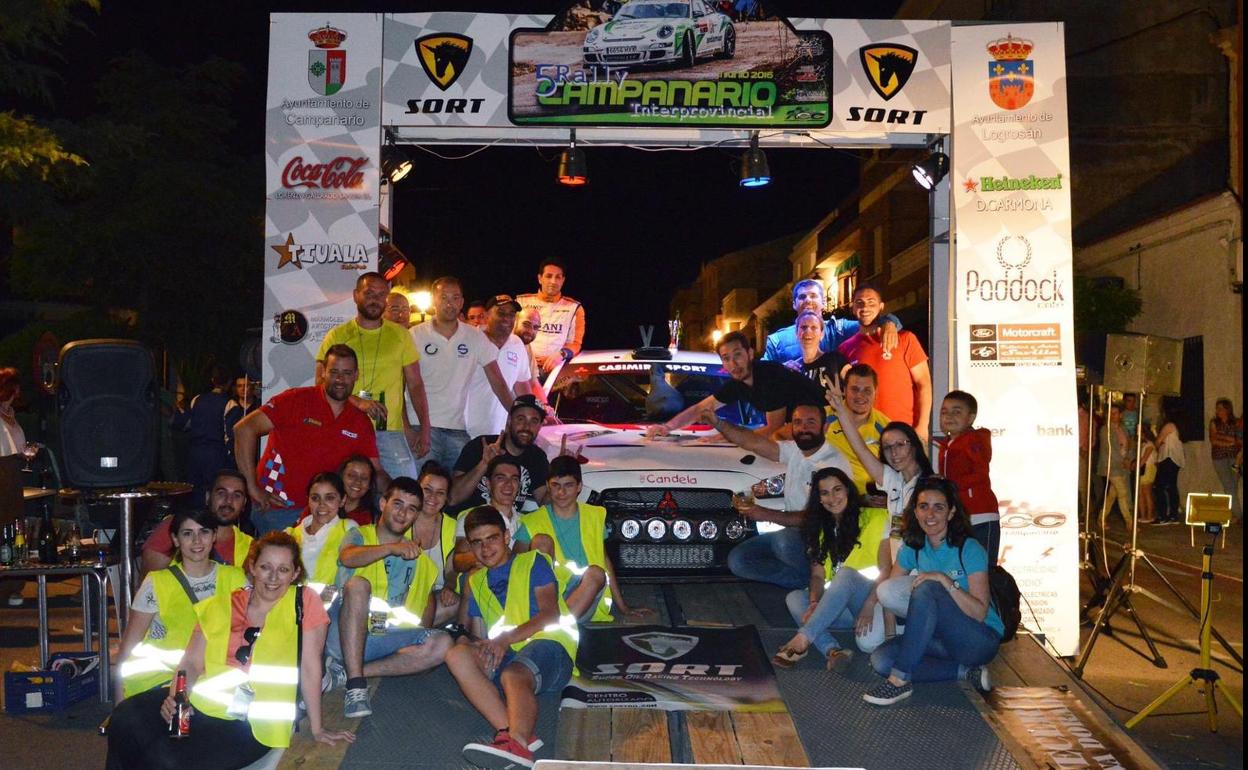 Parte del grupo de comisarios durante el 5º Rally Campanario Interprovincial. 