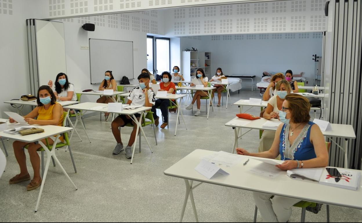 Alumnos inscritos en el curso de Atención Sociosanitaria. 