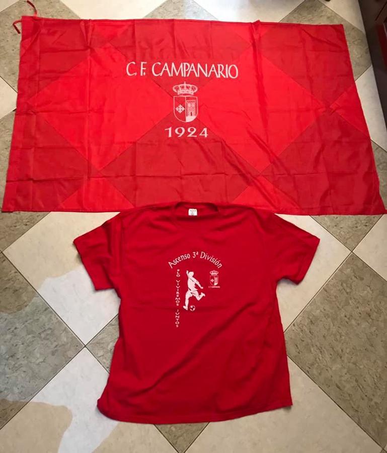 El ascenso a Tercera División del CF Campanario ha traido grandes alegrías no solo para el equipo, sino también para todo un pueblo, cuya afición ha estado volcada, en las buenas y en las malas. Un apoyo incondicional que ha dejado en esta última semana imágenes para el recuerdo. ¡Vamos Campa!