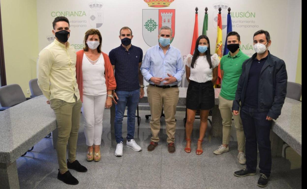 La plantilla de la Policía Local de Campanario cuenta con cinco nuevos agentes que se incorporarán tras la formación académica