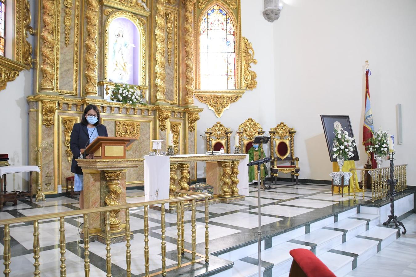 Durante el fin de semana han tenido lugar los actos de celebración del LXV Aniversario de Coronación de la Virgen de Piedraescrita. Este año, dichos actos se han celebrado en la iglesia de la Asunción ante un cuadro de la Virgen, y con aforo reducido y medidas de seguridad. Eso sí, no han faltado la gran fe y devoción que los campanarienses demuestran a su patrona.