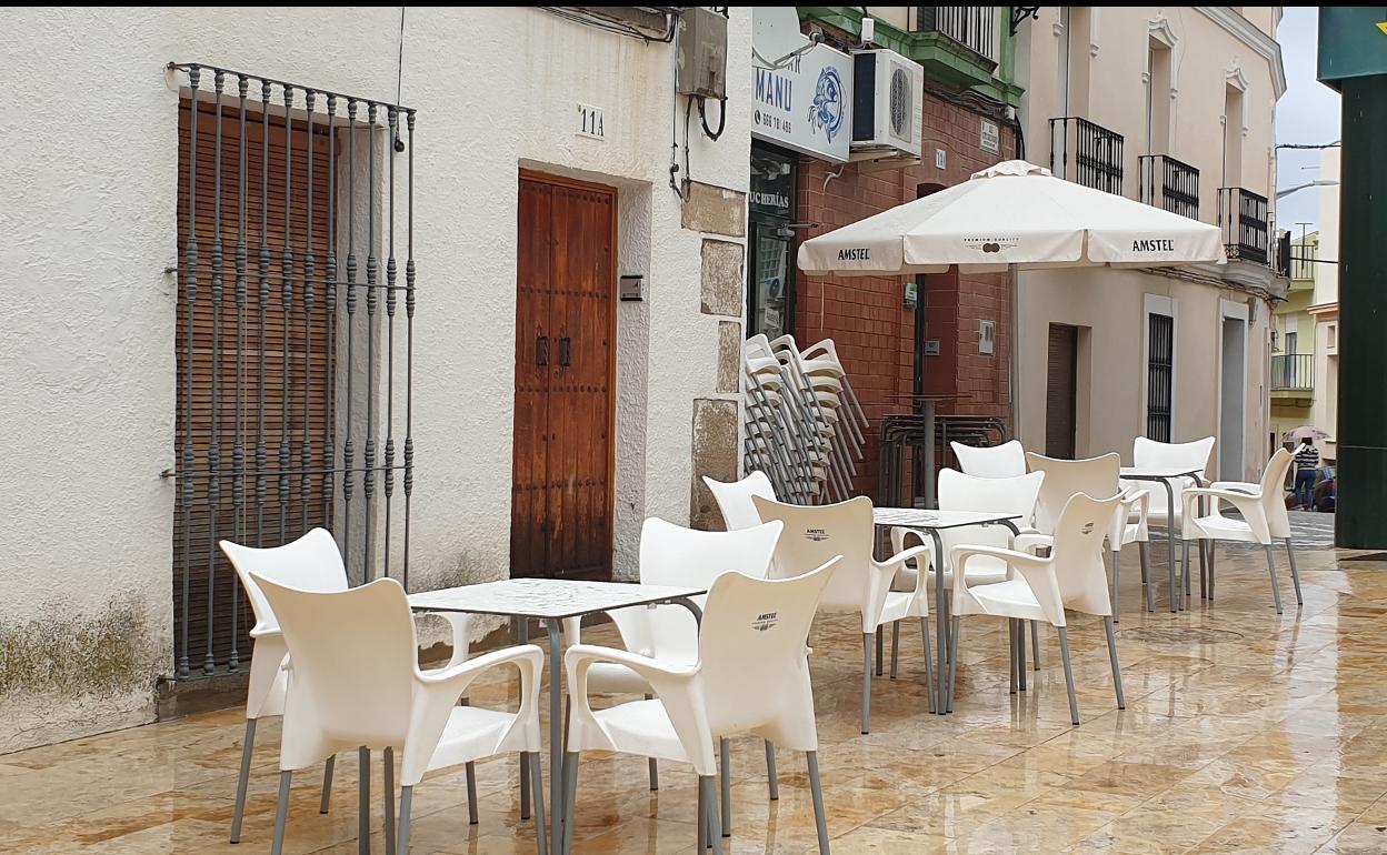 Terraza vacía en Campanario. 