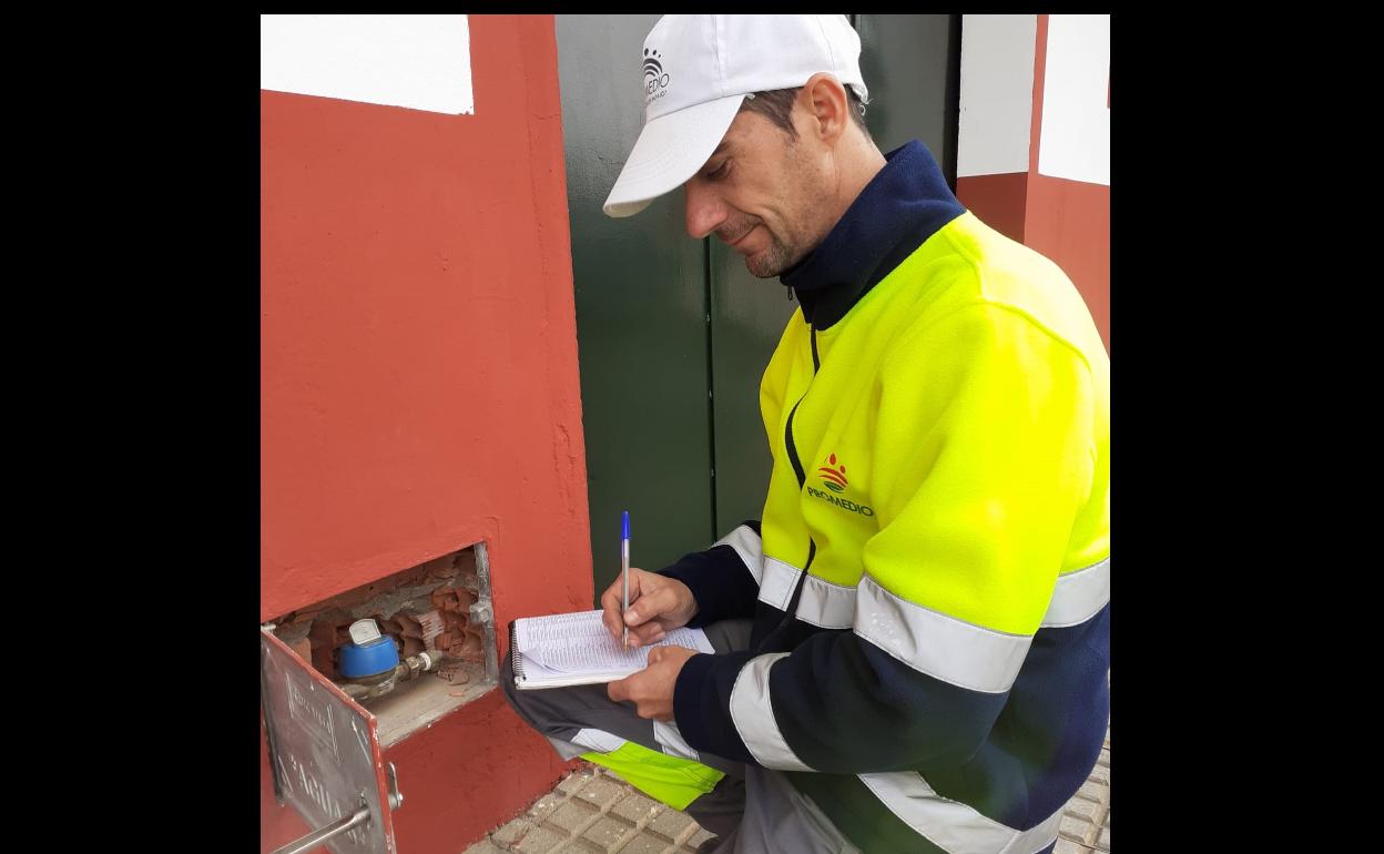 Alerta por falsos operarios que se hacen pasar por trabajadores de los servicios de agua