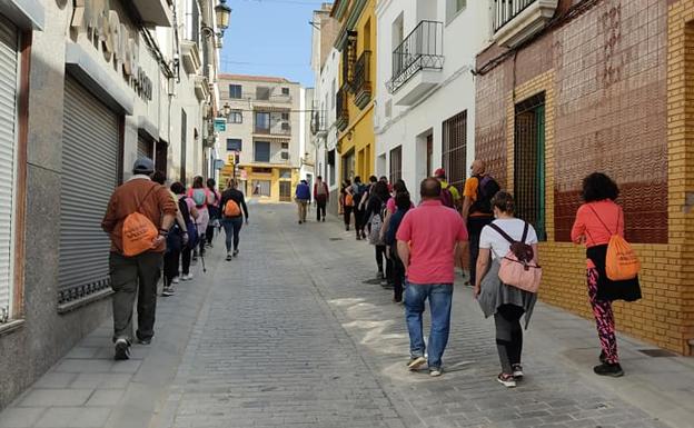 Recorrido por las calles de Campanario.