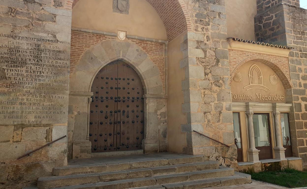 Una de las inscripciones que será eliminada de la iglesia de Campanario. 