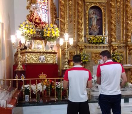 Ofrenda flotal a la Virgen de Piedraescrita. 
