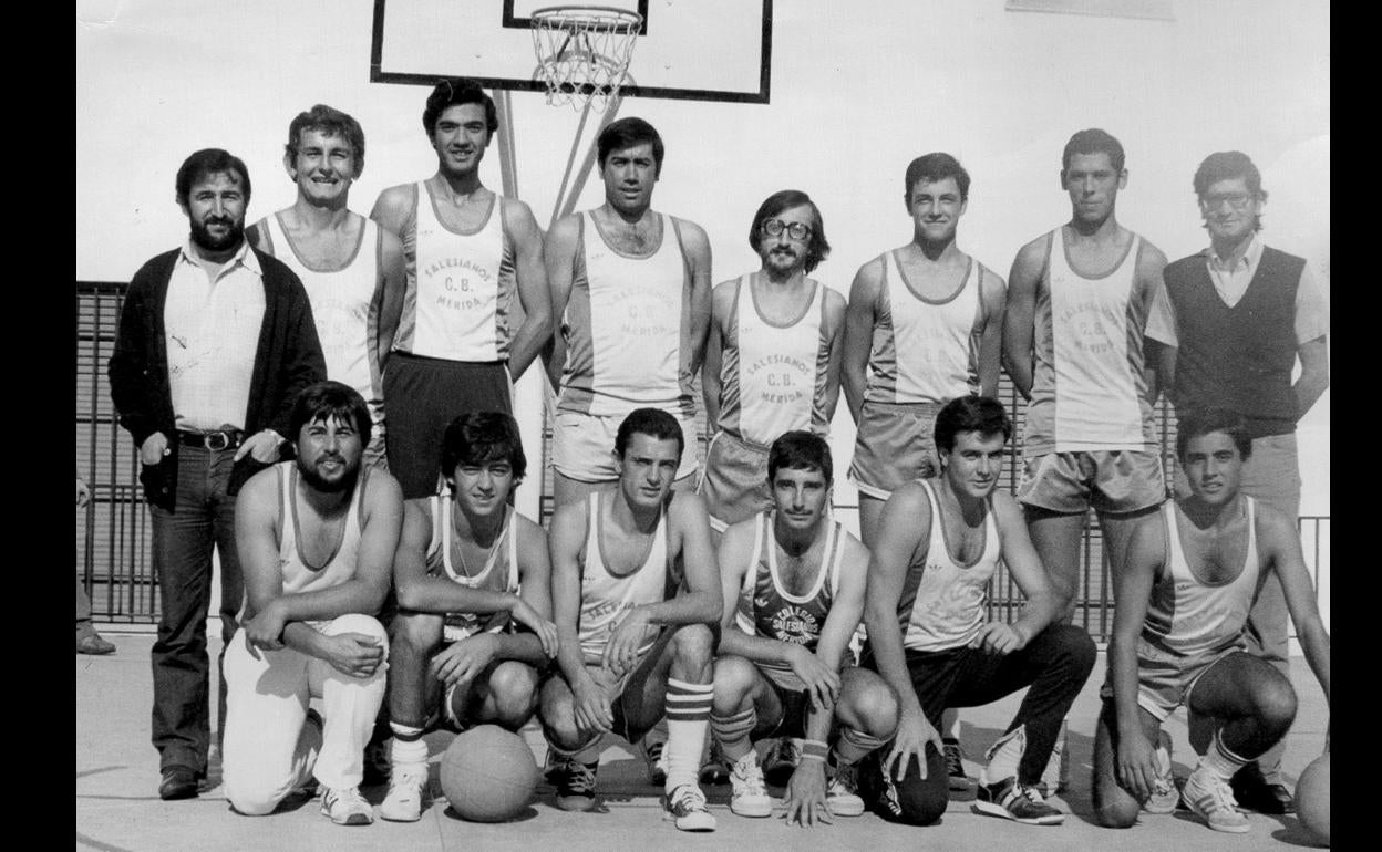 Fallece Miguel Caballero, conocido docente y muy vinculado al deporte del baloncesto