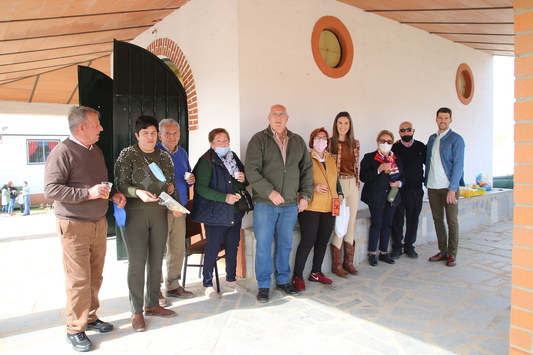 Mayores y pequeños disfrutaron de la Romería de San Valentín 2022. 