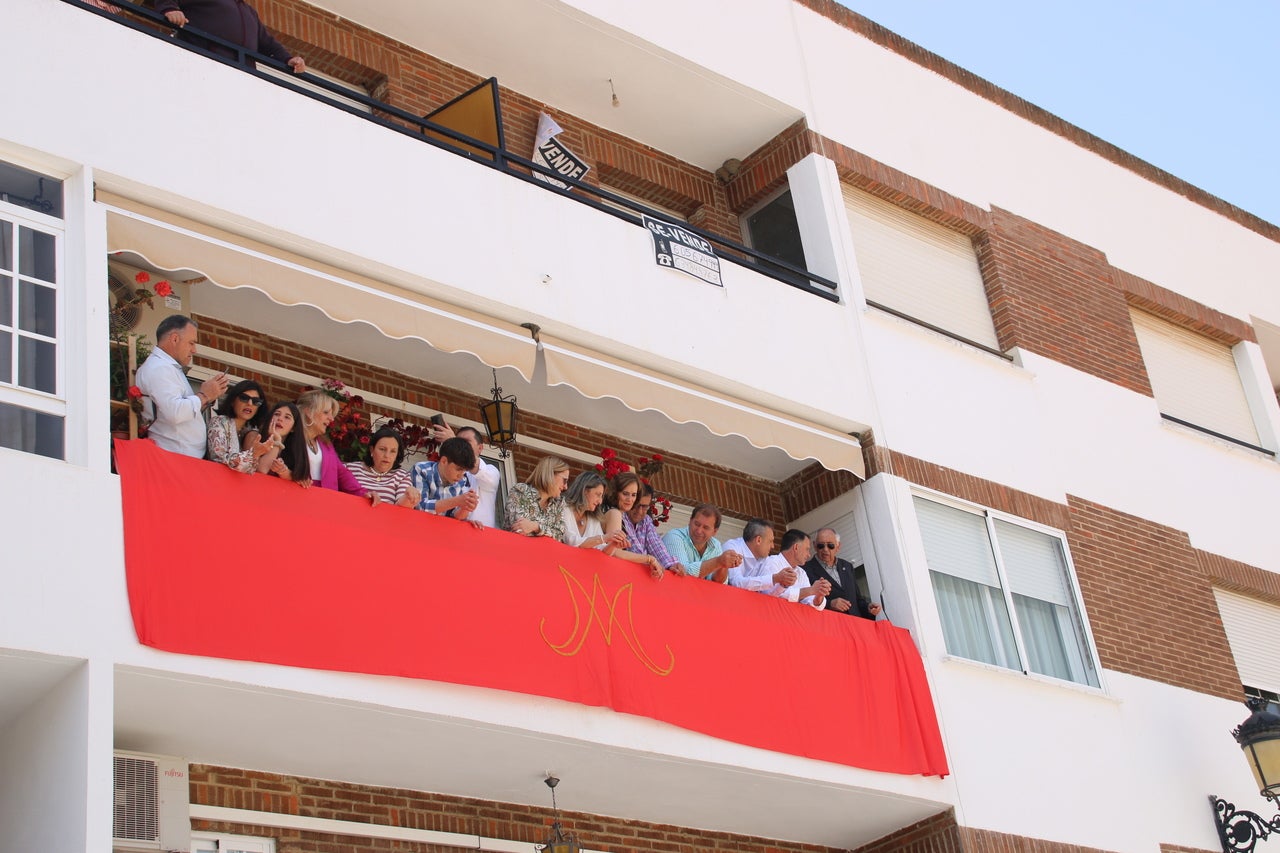 Los campanarienses acompañaron a la Virgen de Piedraescrita en la eucaristía y posterior procesión. 