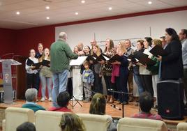 Campanario conmemora el Día Internacional de la Poesía con una velada poético-musical