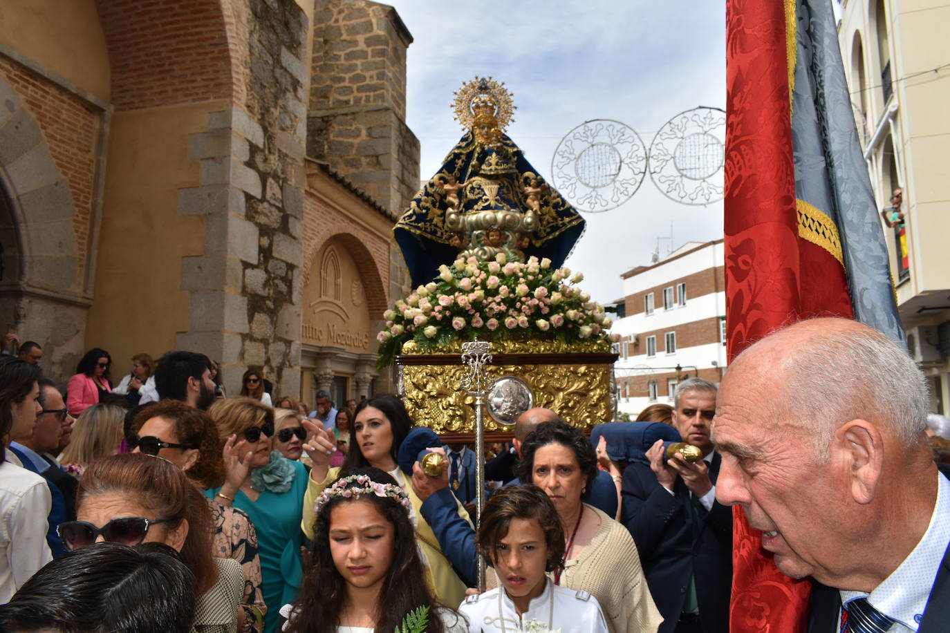 FOTOS FERIA DE ABRIL EN HONOR A LA VIRGEN DE PIEDRAESCRITA