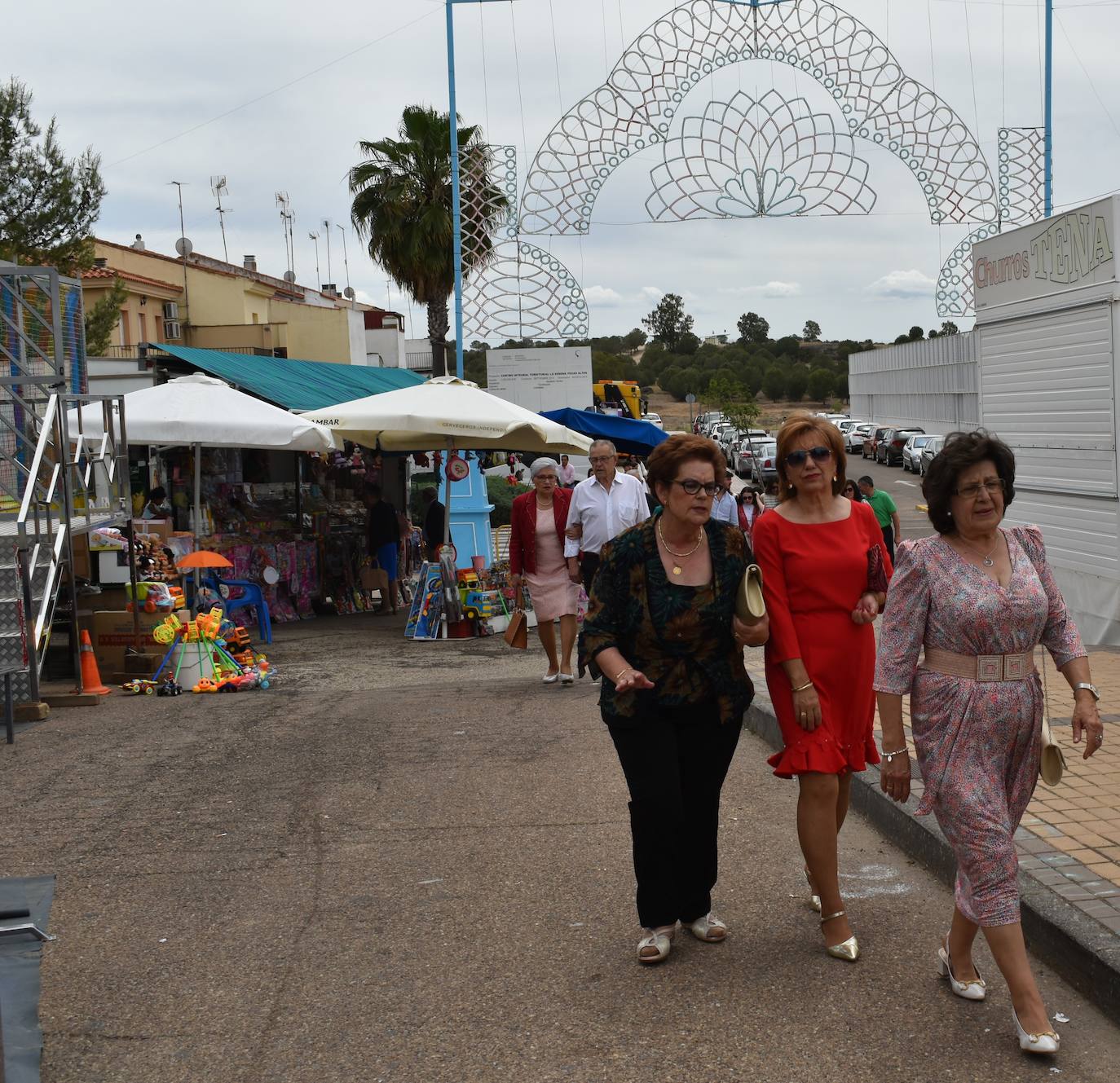 FOTOS FERIA DE ABRIL EN HONOR A LA VIRGEN DE PIEDRAESCRITA