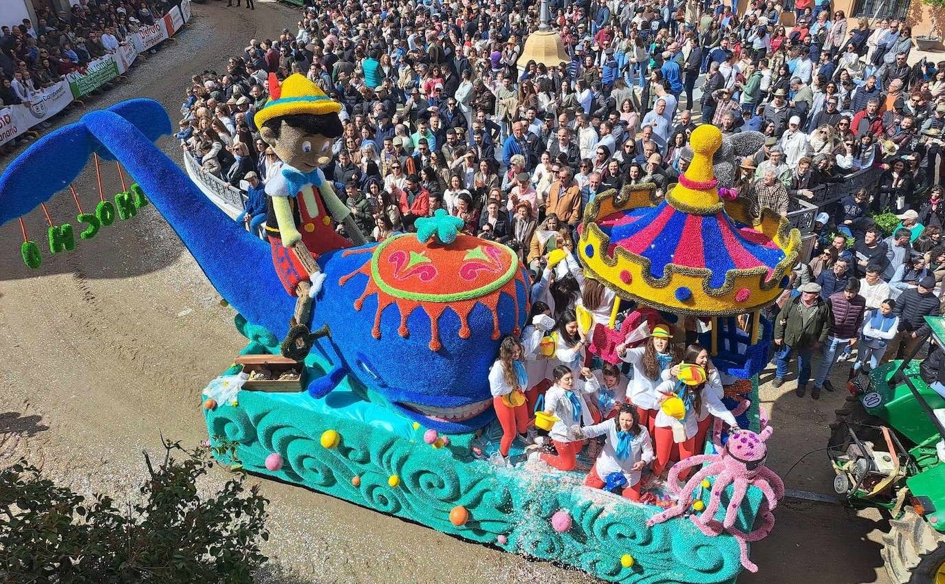 'Pinocho' consiguió el segundo premio del desfile.