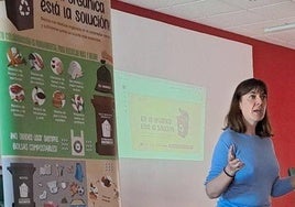 Los trabajadores municipales se forman para la incorporación del contenedor marrón