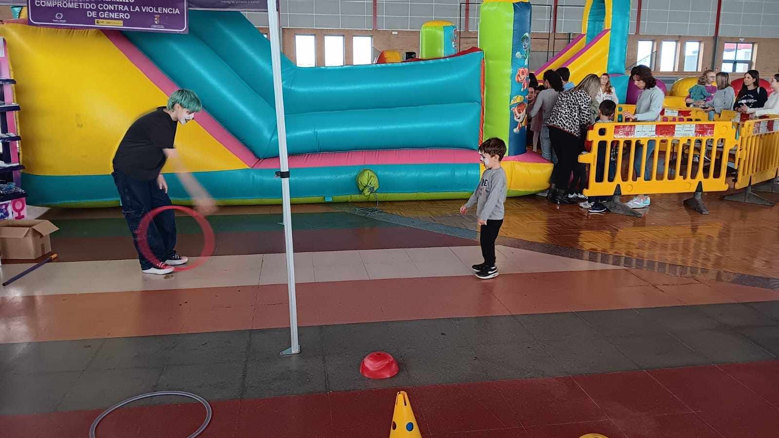 Fotos: Pequeños y mayores disfrutan de &#039;La mañana más joven&#039;