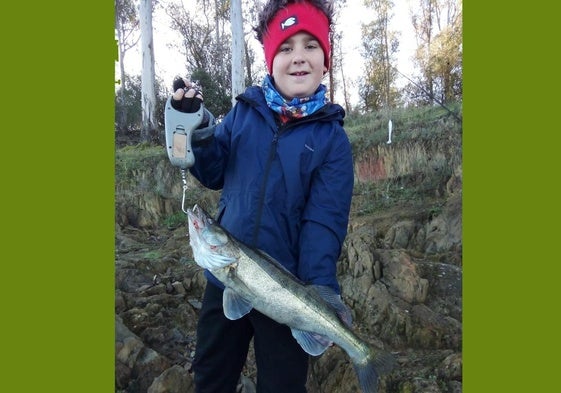 Juan Antonio Díaz Fernández gana el VIII Concurso Local de Pesca de Lucio