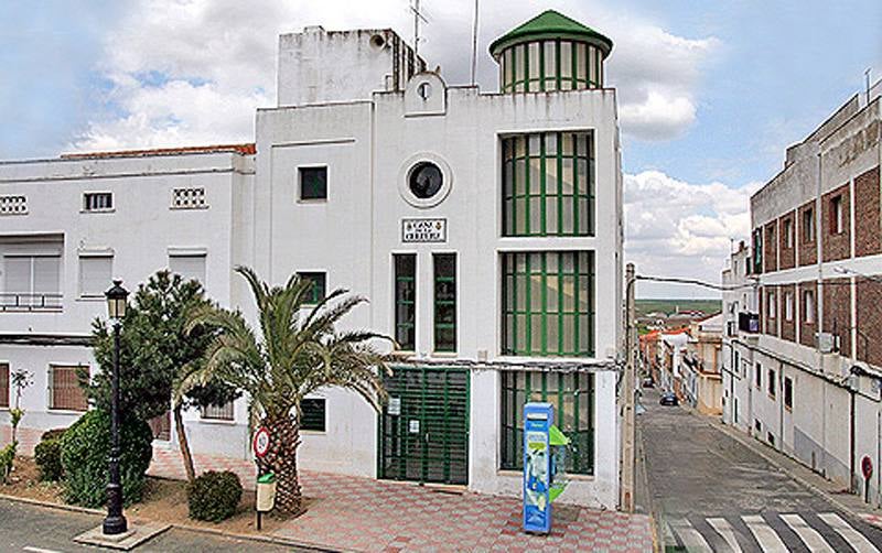 Las clases se imparten en la casa de la cultura de Campanario. 