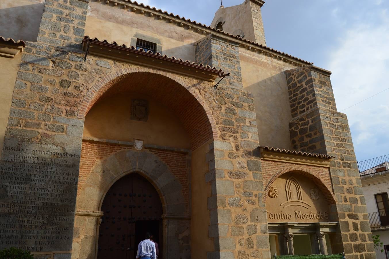 Festival de Navidad mañana viernes a beneficio de las obras de la iglesia