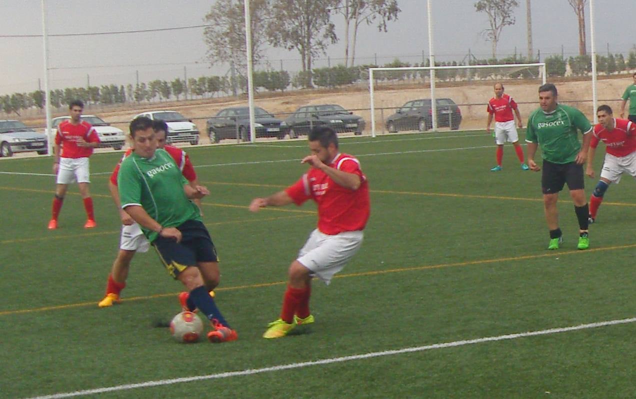 El Atlético gana sin jugar y el Interserena empata