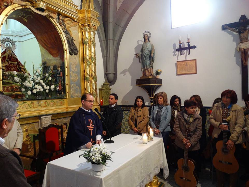 Momento de la misa del 13 de diciembre con la que se abrió el jubileo en la ermita el 13 de diciembre. 