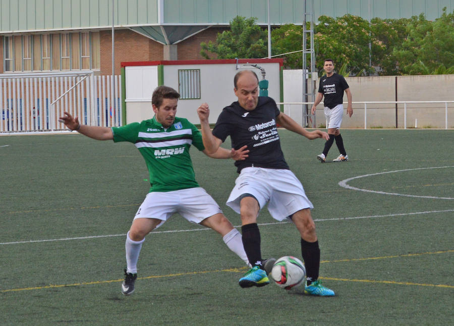 El Campanario Atlético no supo rematar a un Gargáligas peleón (2-2)