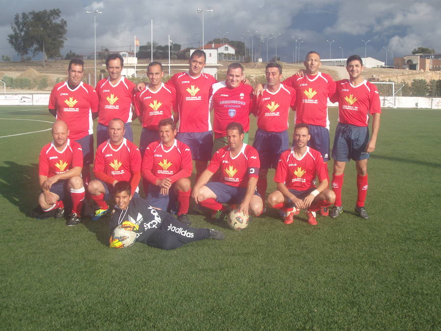 Conjunto del Campanario Interserena que jugó el derbi. 