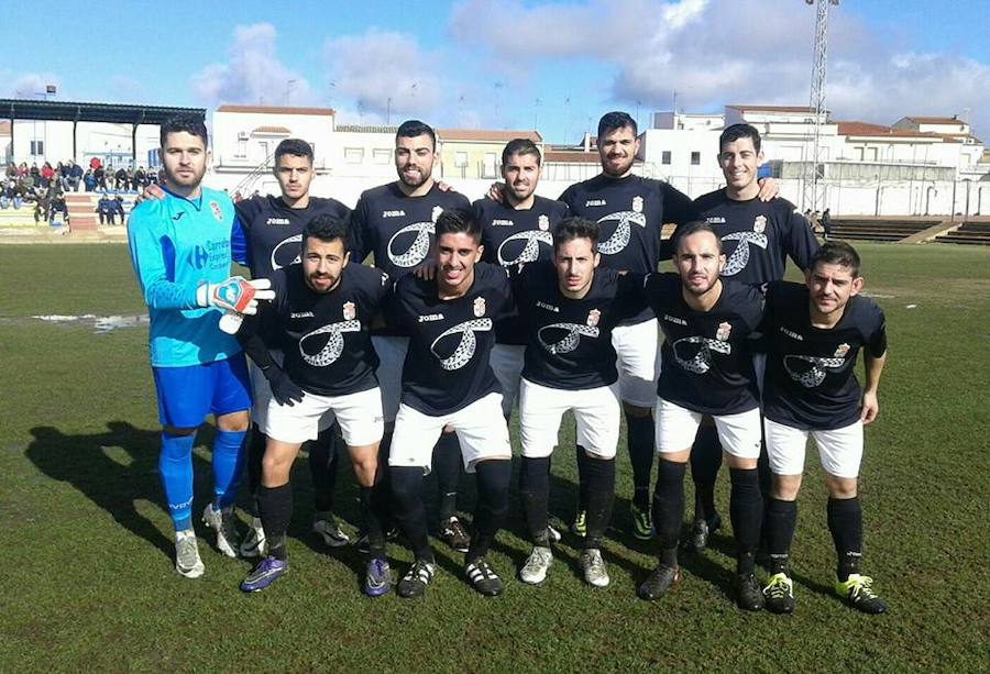 Once del Campa que jugó ante el Torremejía. C. F. C.