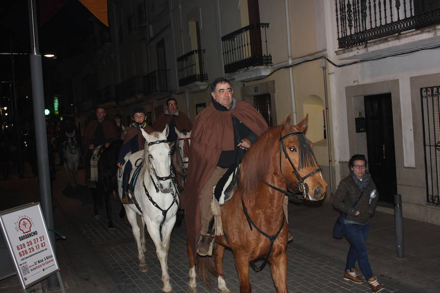 Los caballistas cerraron el desfile. 