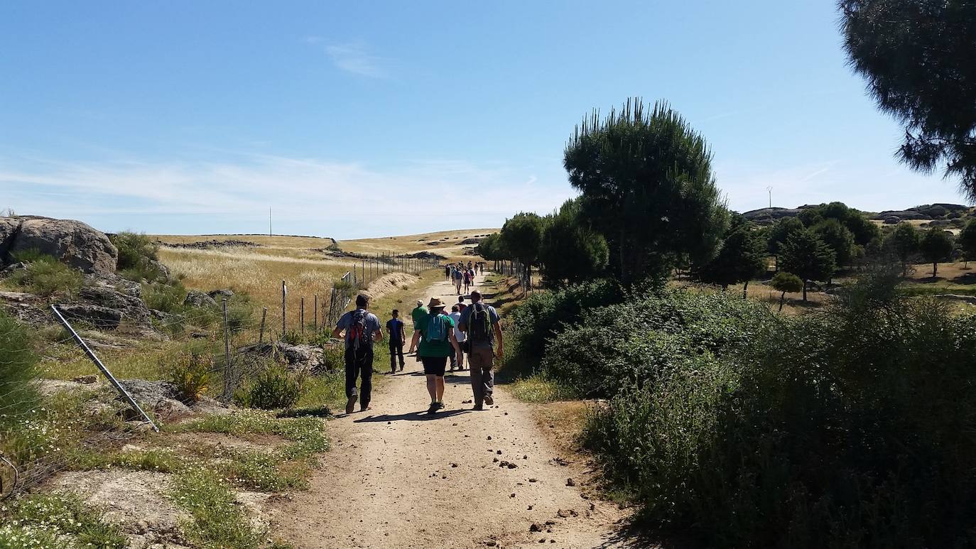 Organizan ocho rutas senderistas gratuitas para los próximos seis meses
