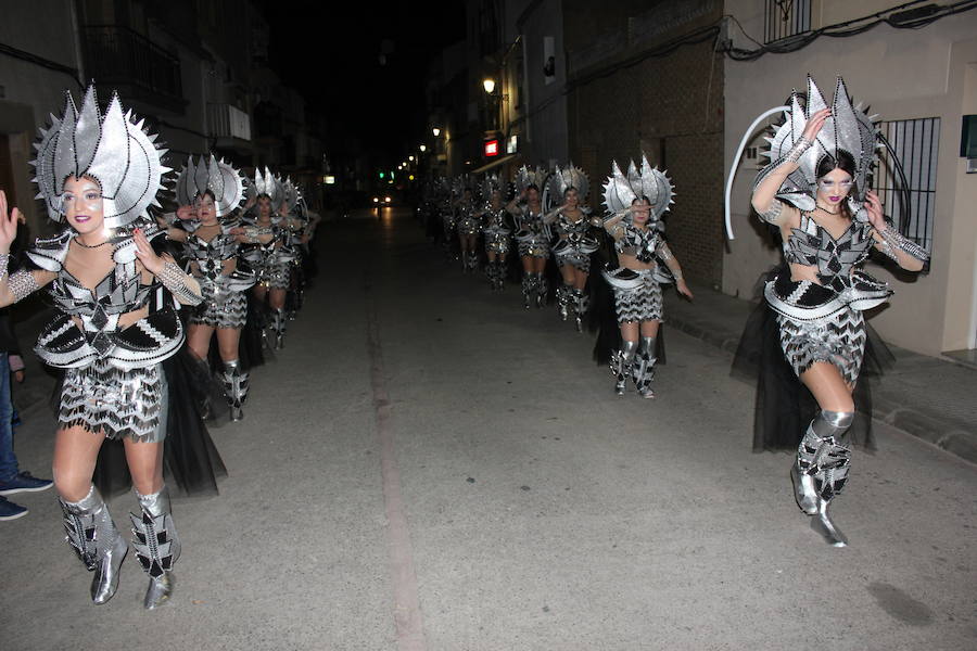 El desfile de comparsas del Carnaval casareño verá la luz del día