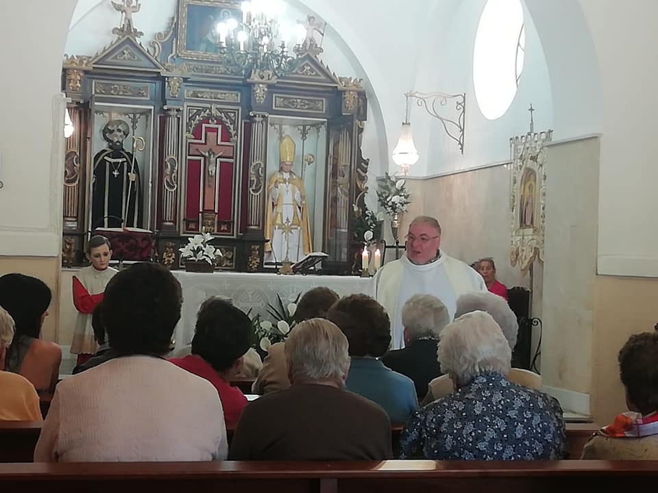 Los actos religiosos comenzarán el día 31 de enero, y se prolongarán hasta su regreso a la ermita. HERMANDAD