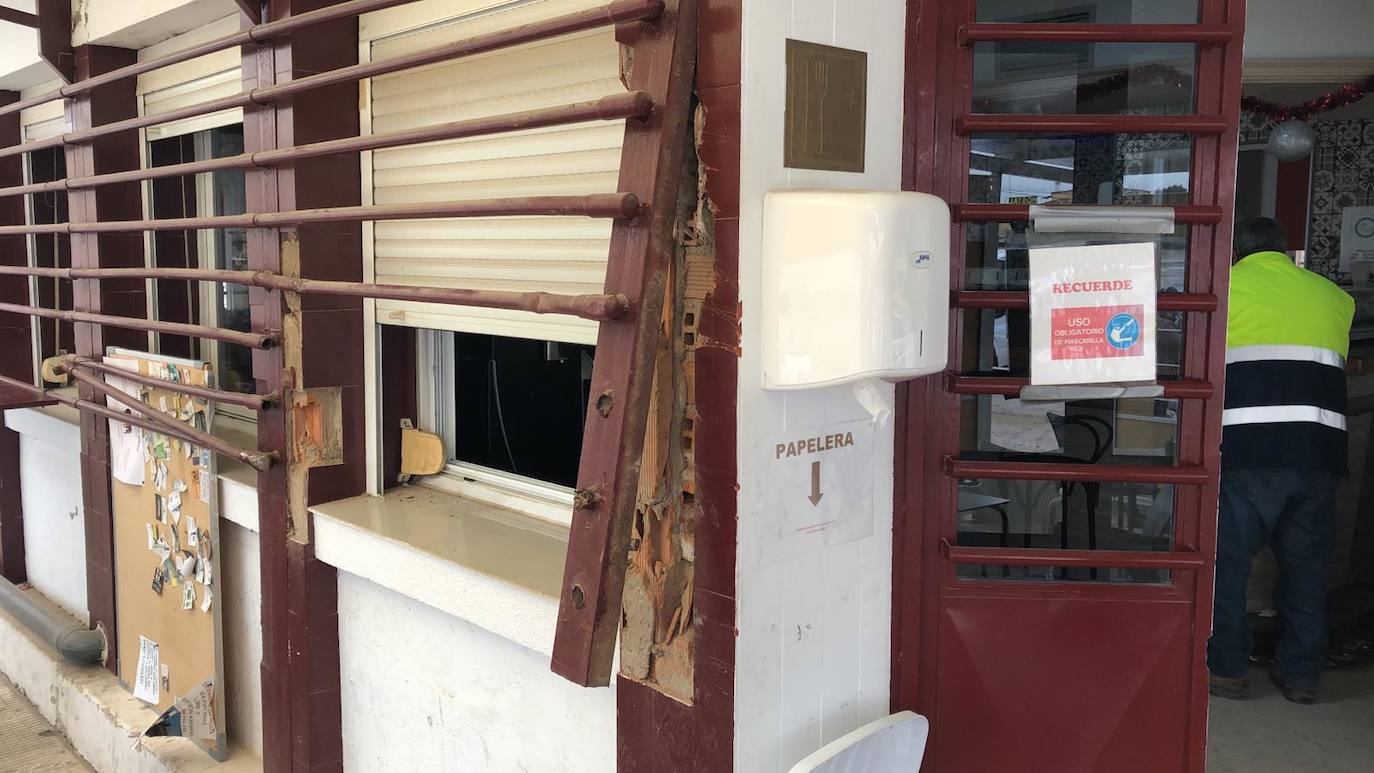 Saquean en 10 minutos la máquina tragaperras del bar de Ignacio de la N-630