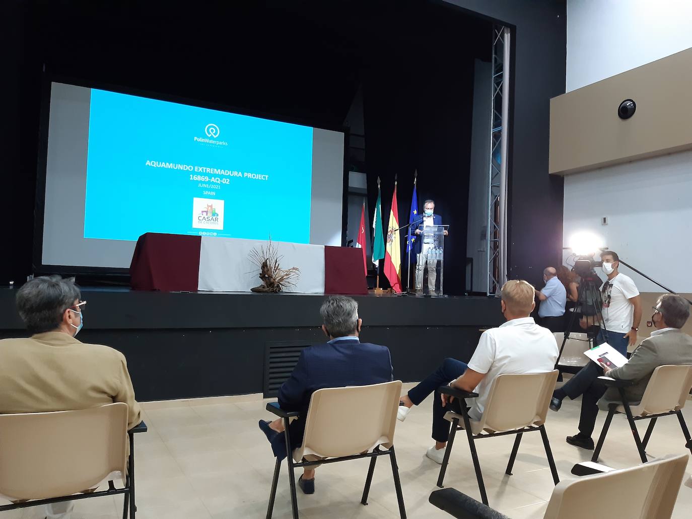 El alcalde, Rafael Pacheco, en la presentación hoy del proyecto. L.C.G.