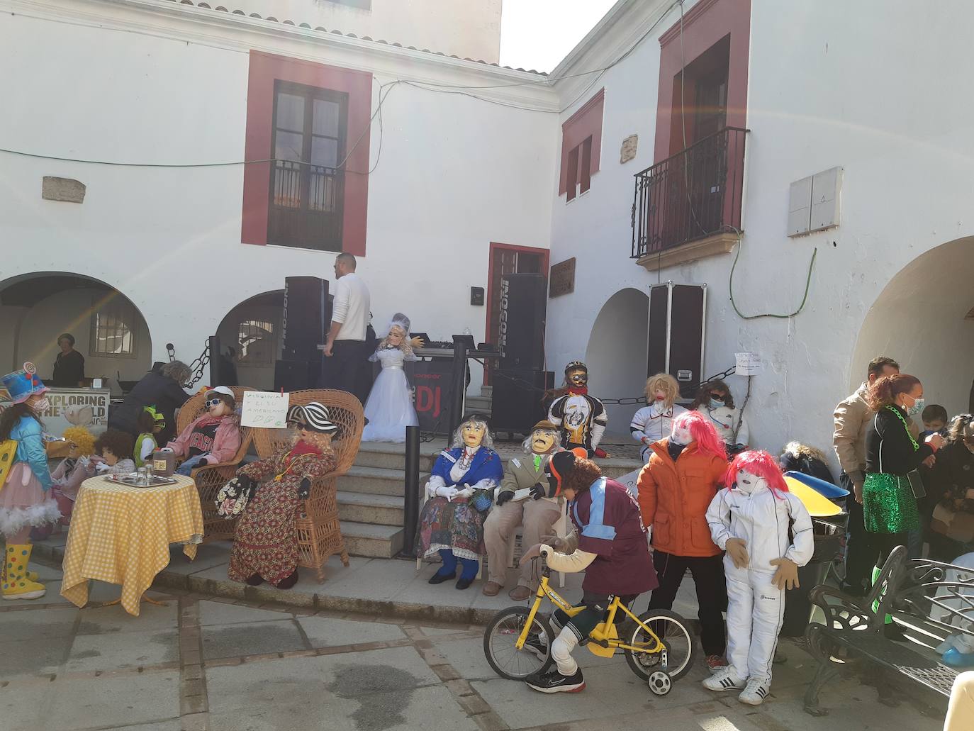 Fotos: Casar de Cáceres vuelve a disfrutar de un gran Carnaval